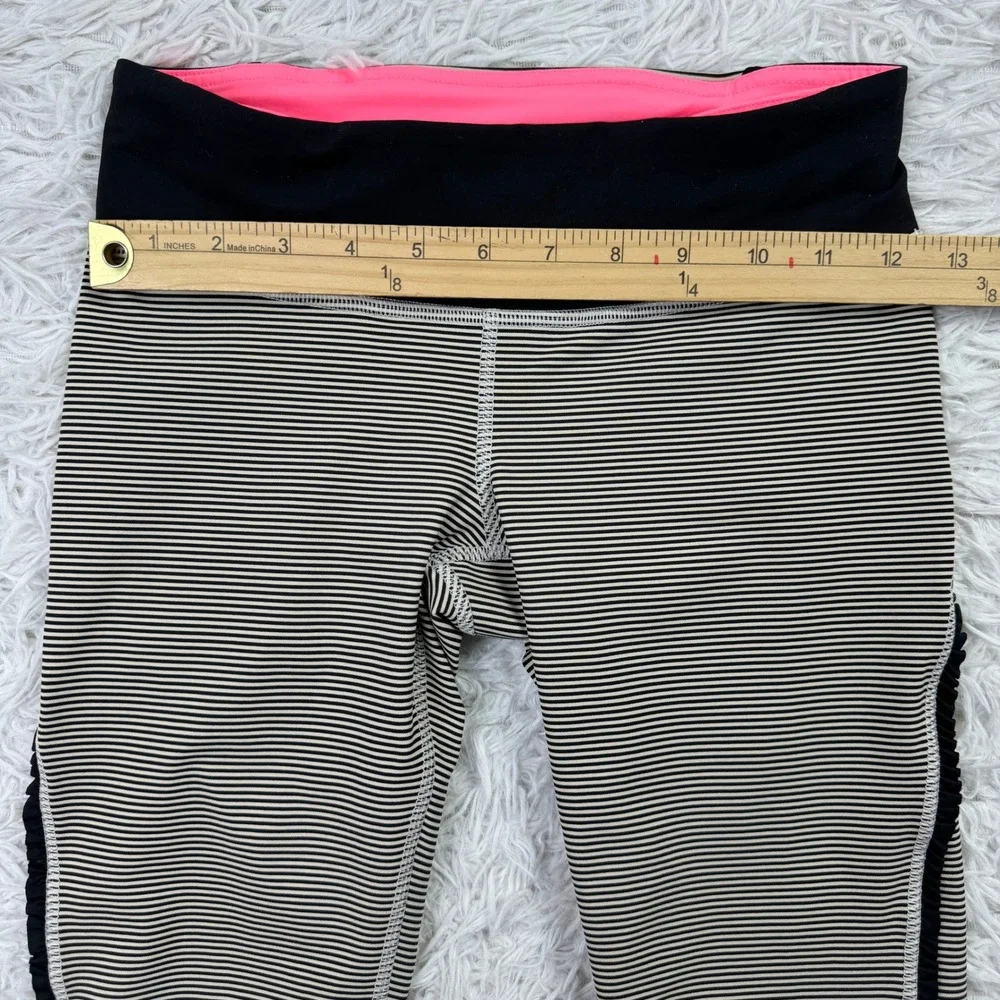 Lululemon Pants Womens 4 Black & White Striped Cropped Leggings Zip Pocket 16